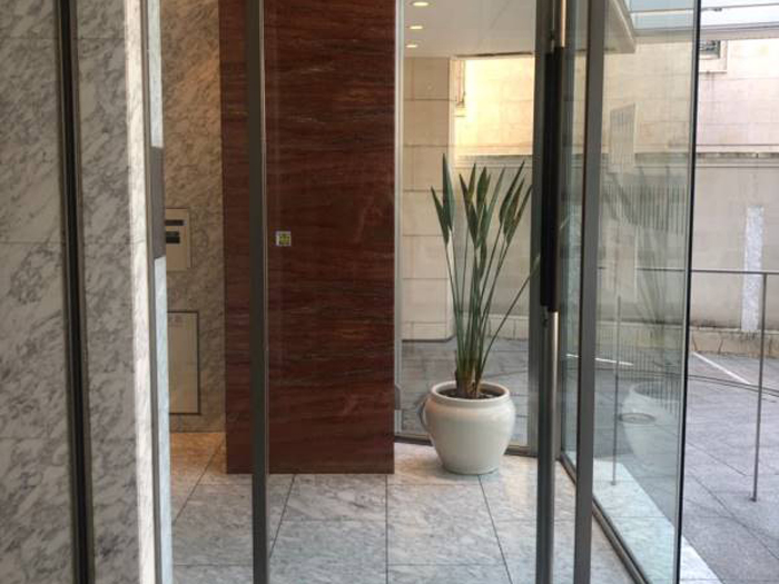 東京メトロ表参道駅からの道順